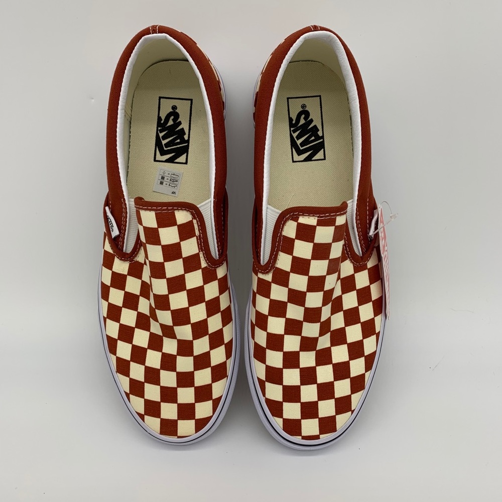Classic Slip-On Vans - Picture 2 of 13
